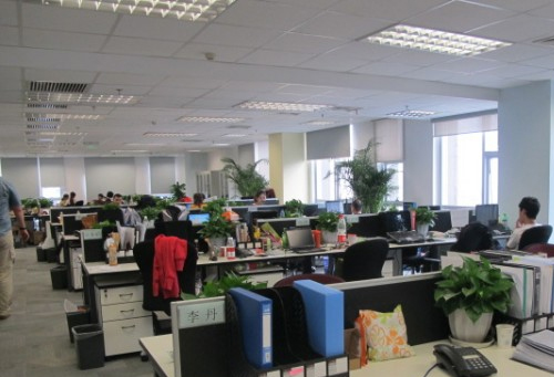 上海高聯(lián)物勞務(wù)派遣有限公司成立，注冊(cè)資本200萬(wàn)人民幣:勞務(wù)派遣